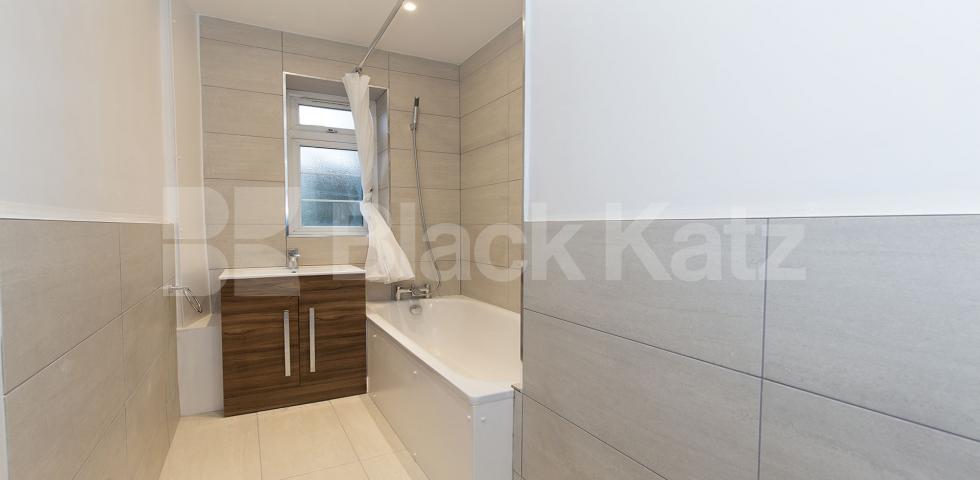 			Fantastic New Instruction!, 2 Bedroom, 1 bath, 1 reception Apartment			 Colney Hatch Lane, Muswell Hill